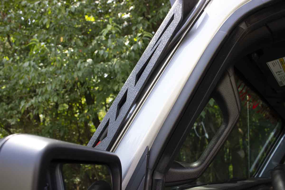 Fishbone Offroad Windshield Light Bracket for 2018 & Up Wrangler/Gladiator FB21058