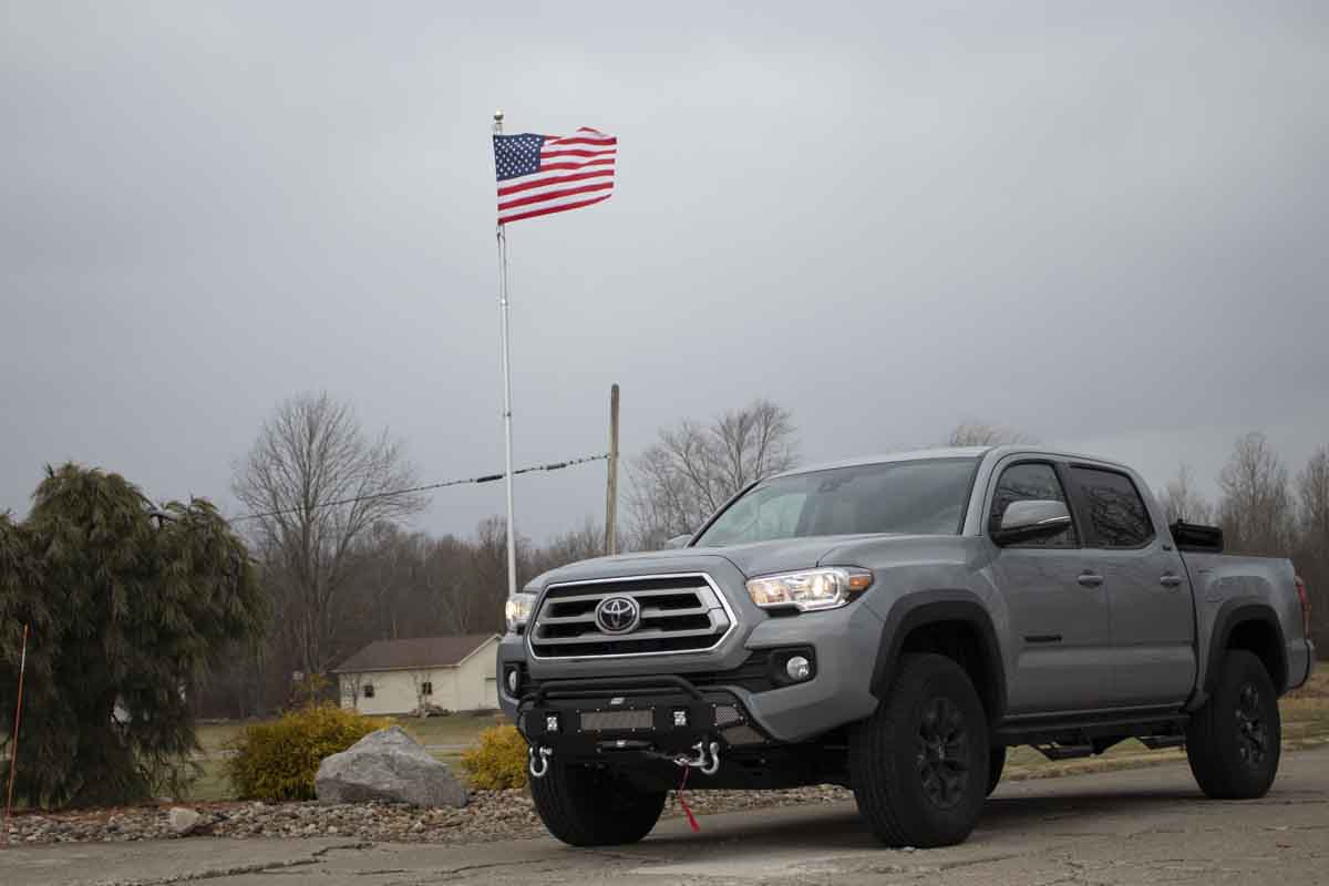 Fishbone Offroad Center Stubby Winch Bumper for 2016-2023 Toyota Tacoma FB21311
