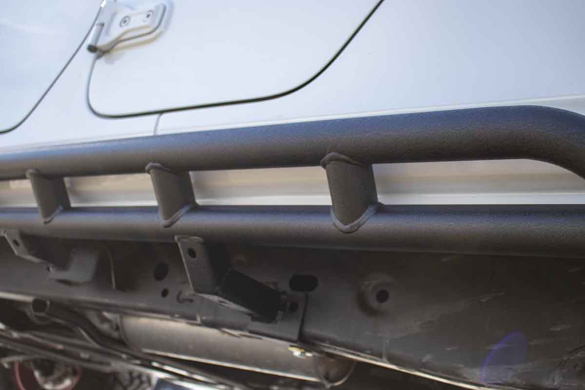 Fishbone Offroad Rocker Guards for 2020 & Up Jeep Gladiator FB23142