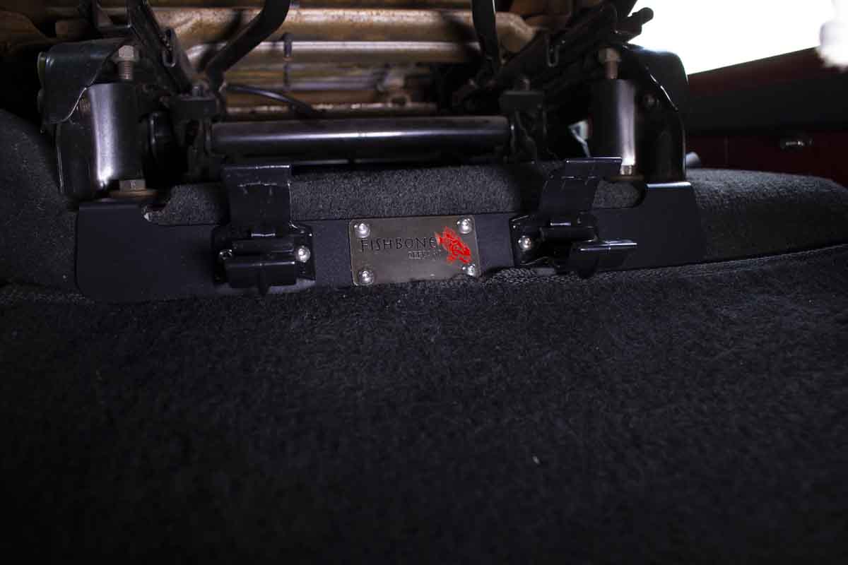 Fishbone Offroad 1997-2006 Jeep Wrangler TJ & Wrangler Unlimited LJ Front Seat Flashlight Mount FB25106