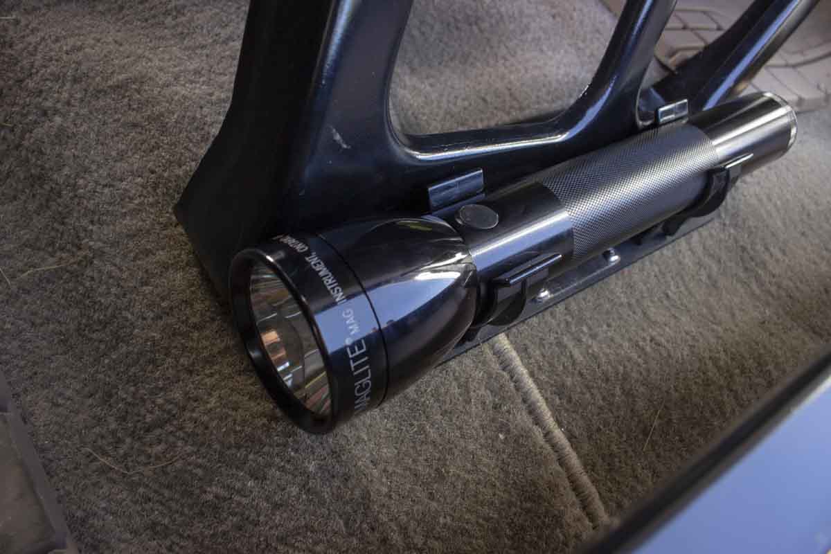 Fishbone Offroad Front Seat Flashlight Mount for 1987-1995 Wrangler YJ FB25107